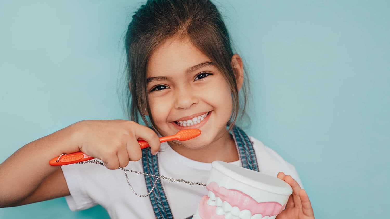 Clínica Gómez y Alonso, odontopediatría dentales en Teo